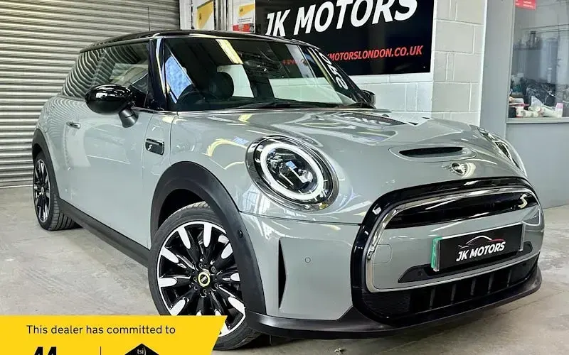 Used Mini Cooper Level 3 135 kW (184 HP) 2023 Hatchback