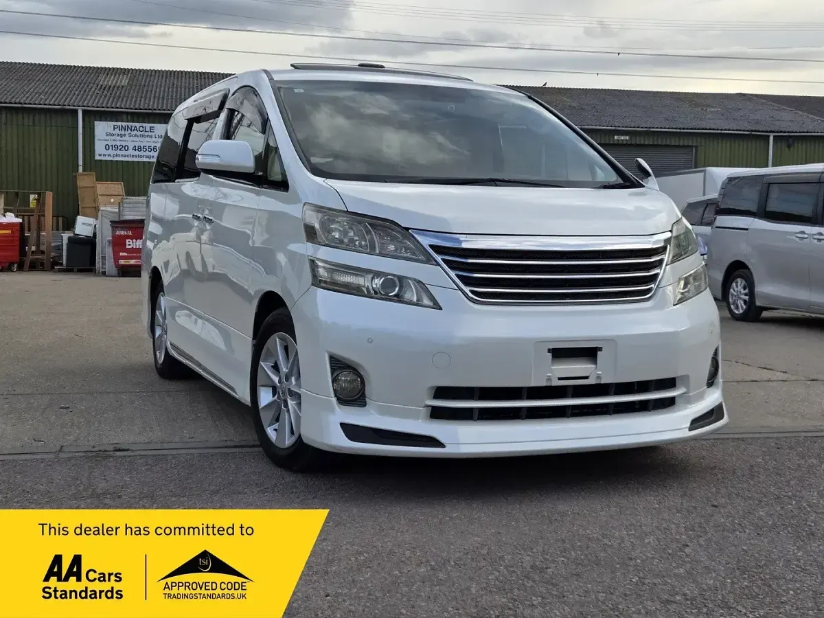 Used Toyota Alphard 2010 White MPV