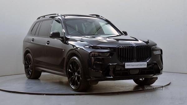 Black Used 2022 BMW X7 M Sport SUV | £64,995 (Expensive) - Image 1/4