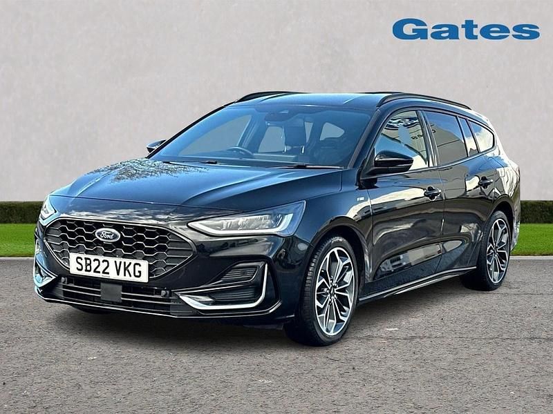Used Ford Focus ST-Line 125 HP (91 kW) 2022 Black Estate