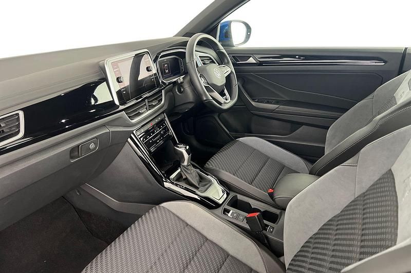 Used VW T-Roc Cabriolet R-line 150 HP (110 kW) 2022 Blue Cabriolet