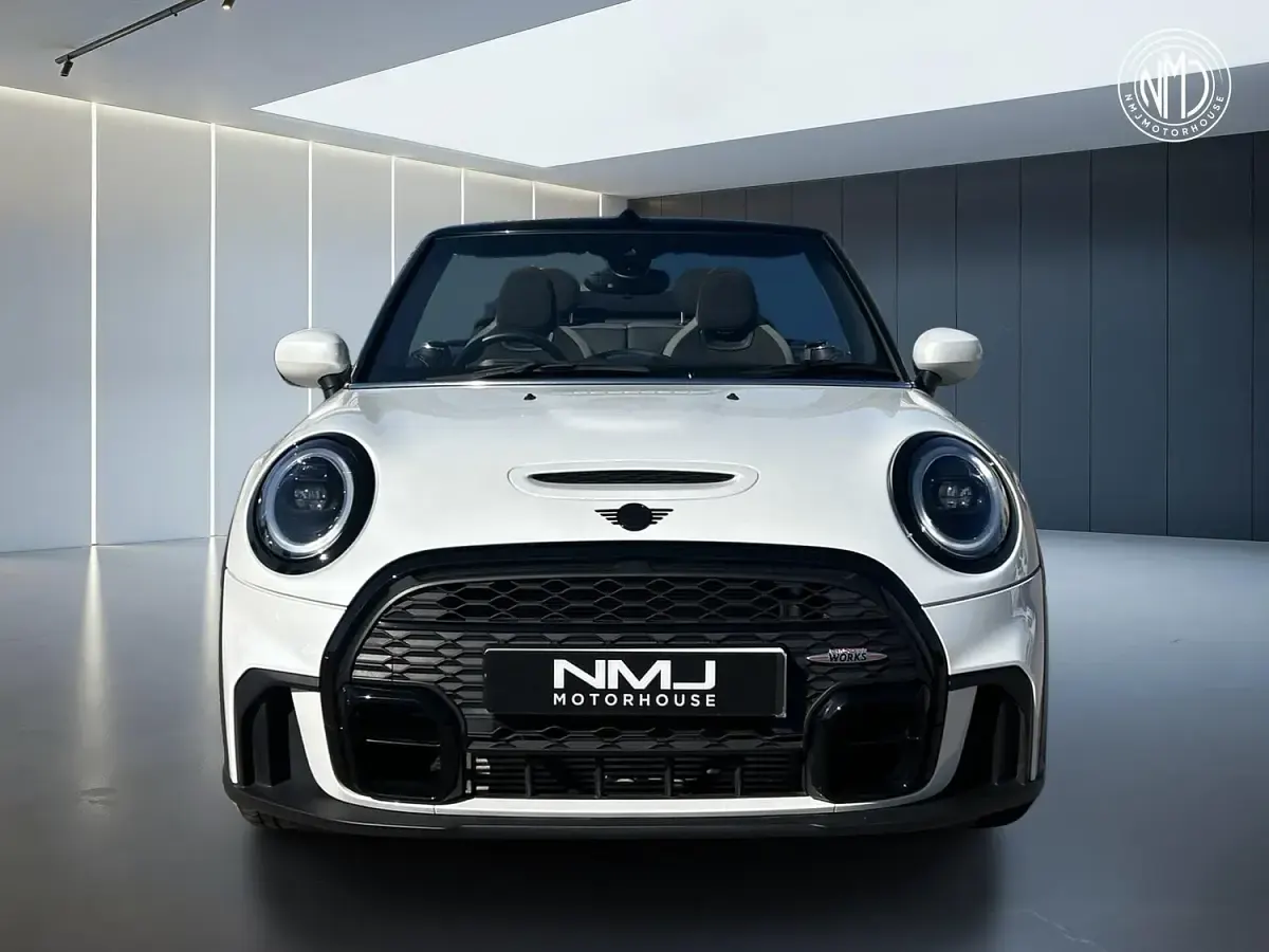 Used Mini Cooper S Cabriolet Sport 176 HP (129 kW) 2024 White Cabriolet