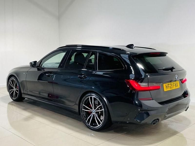 Used BMW 330 M Sport 286 HP (210 kW) 2021 Black Estate