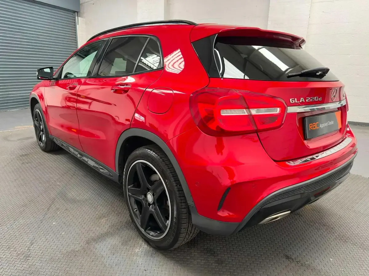 Used Mercedes GLA220 AMG line 177 HP (130 kW) 2016 Red SUV