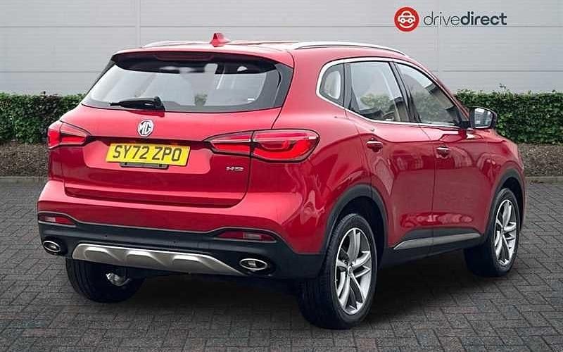 Used MG HS Excite 162 HP (119 kW) 2023 Red SUV
