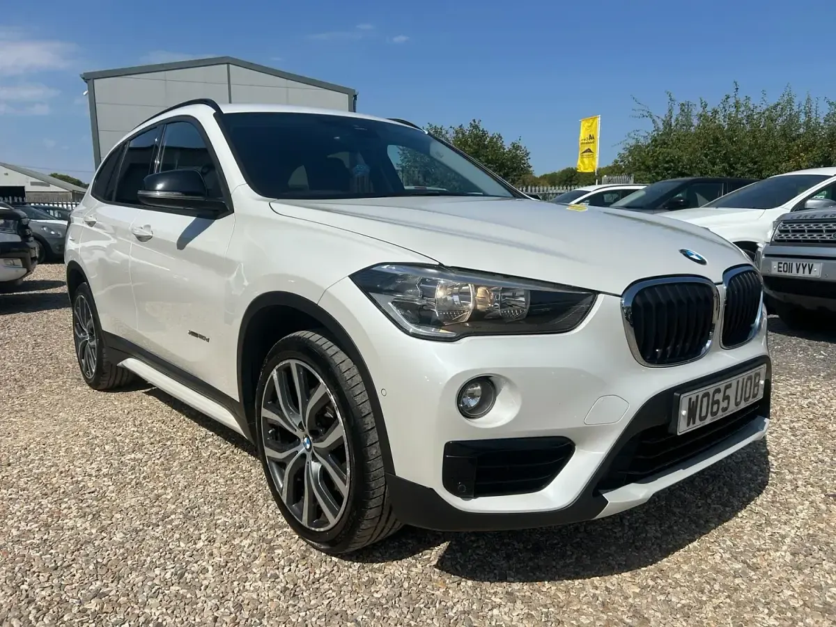 Used BMW X1 Sport Line 2015 White SUV