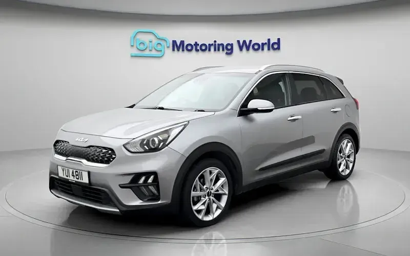 Second-hand Kia Niro 141 CP (103 kW) 2022 Gri SUV