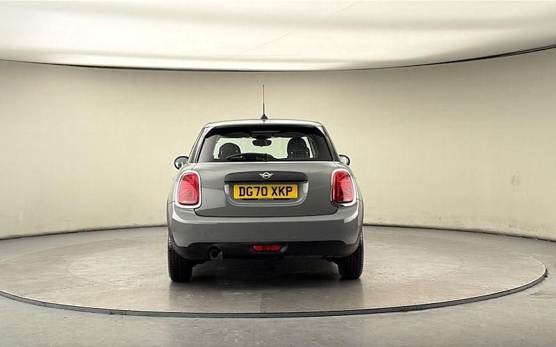 Used Mini ONE Classic 102 HP (75 kW) 2020 Moonwalkgrey metallic Hatchback