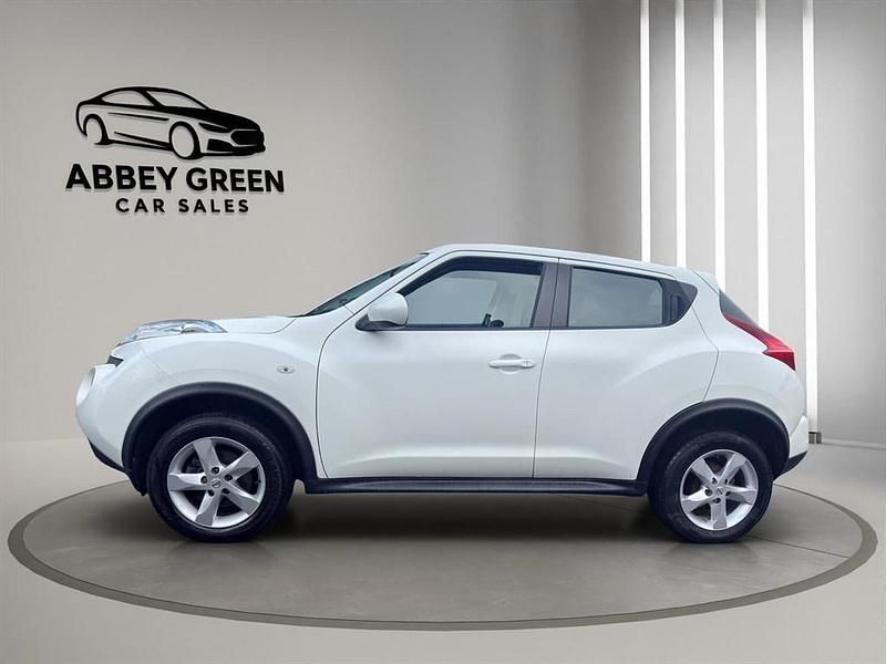 Used Nissan Juke Visia 94 HP (69 kW) 2013 White SUV