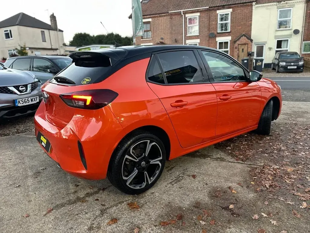 Used Vauxhall Corsa SRi 100 HP (73 kW) 2021 Orange Hatchback