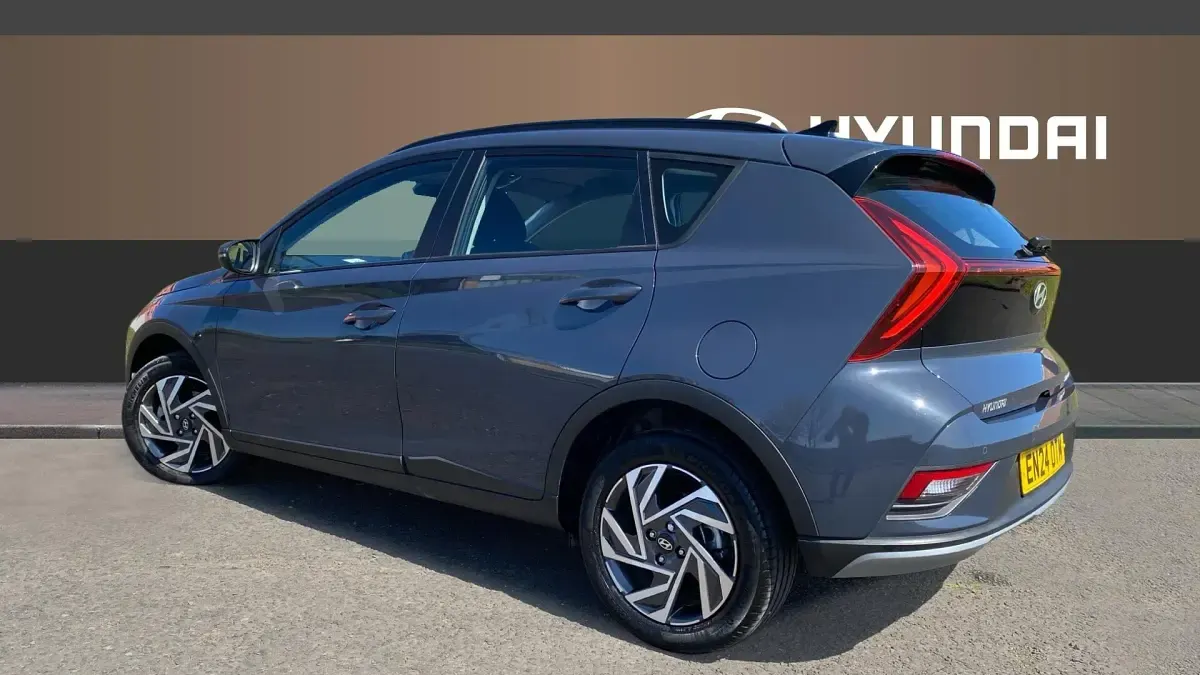Usado Hyundai Bayon Advanced 100 HP (73 kW) 2024 Cinzento SUV
