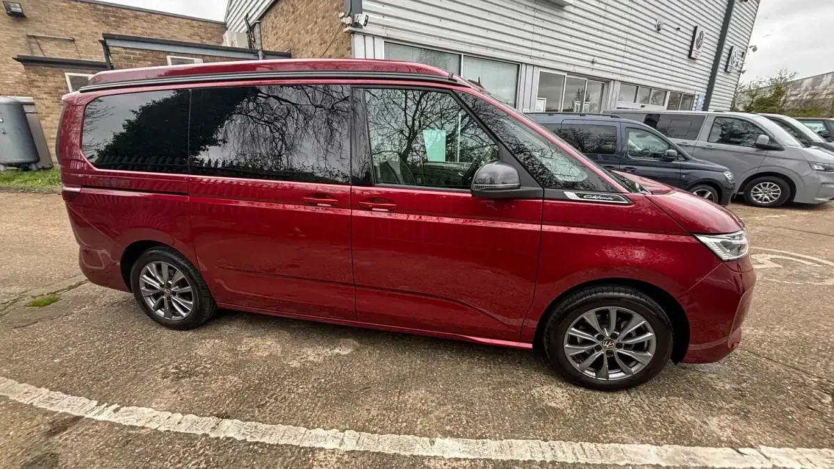 Used VW California California 150 HP (110 kW) 2025 Red Van