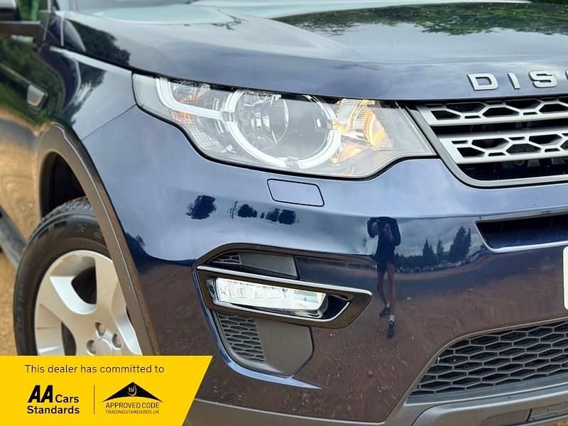 Used Land Rover Discovery Sport Pure 2017 Blue SUV