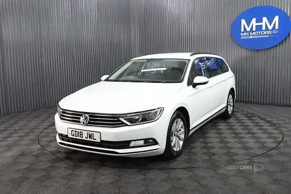 Usado VW Passat S 120 CV (88 kW) 2018 Blanco Familiar
