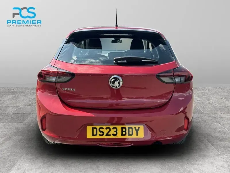 Used Vauxhall Corsa Design Edition 73 HP (53 kW) 2023 Red Hatchback