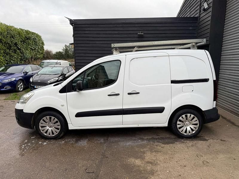 Used Citroën Berlingo 2015 White MPV