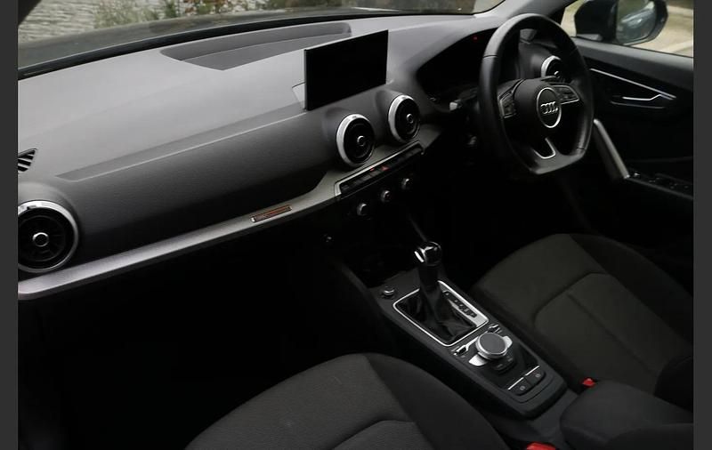 Used Audi Q2 Sport 190 HP (139 kW) 2022 Grey SUV