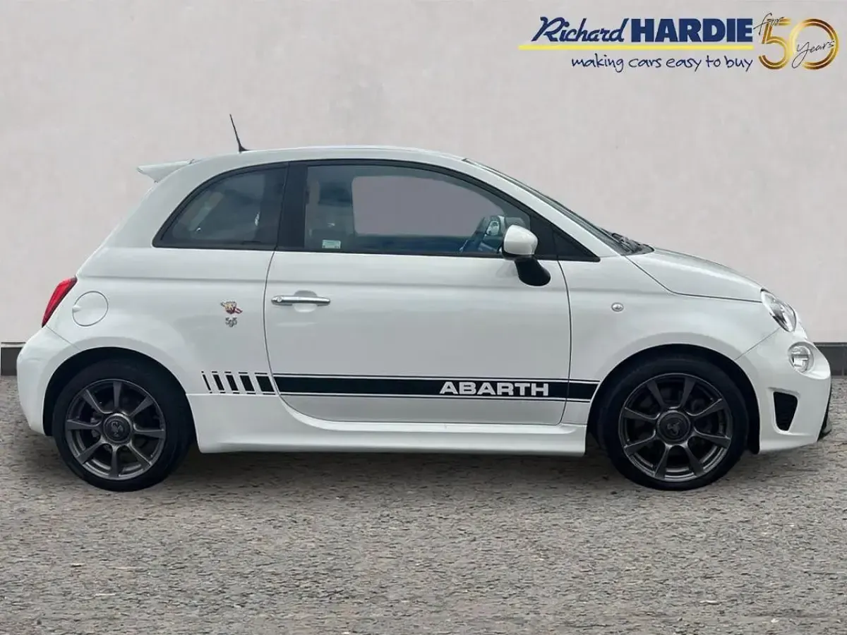 Used Abarth 595 143 HP (105 kW) 2021 White Hatchback