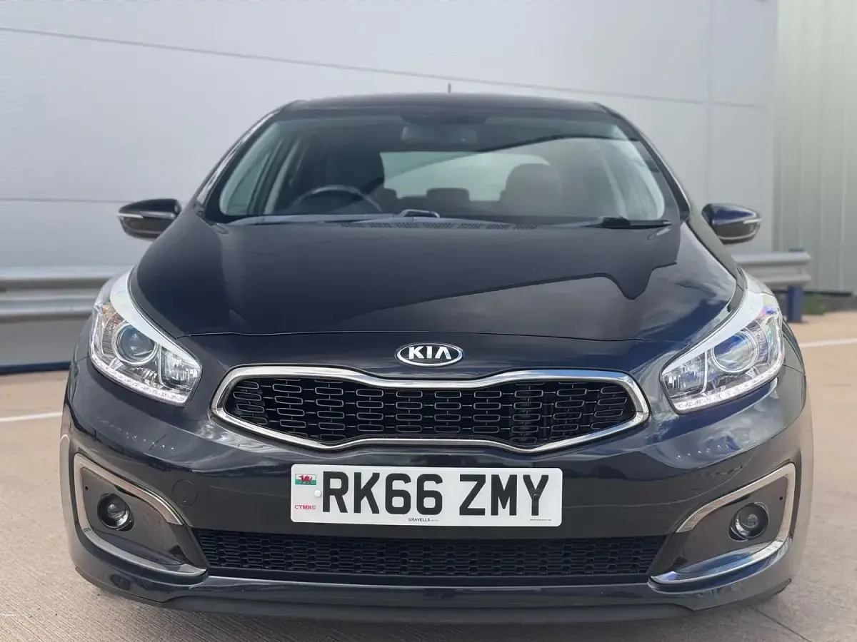 Used Kia Ceed 2016 Black Hatchback