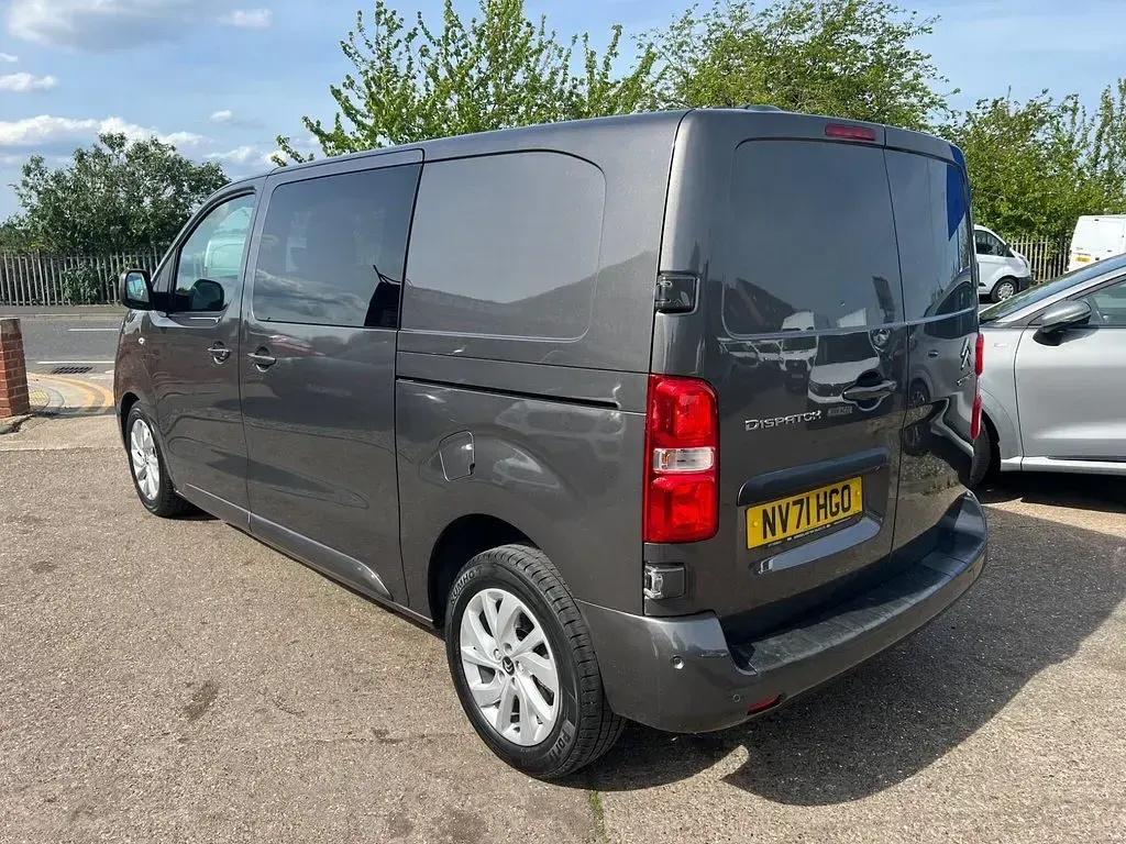 Used Citroën Dispatch 175 HP (128 kW) 2021 Grey MPV