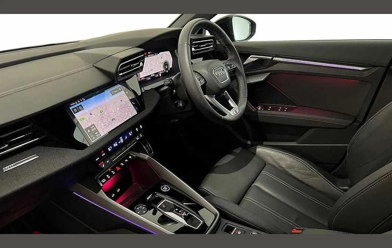 Used Audi A3 Black Edition 147 HP (108 kW) 2024 Blue Sedan