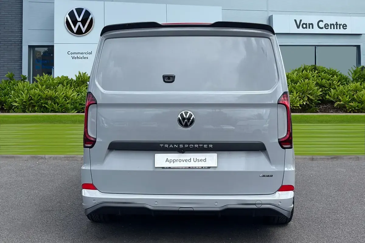 New VW T7 Pro 150 HP (110 kW) 2026 Grey Van