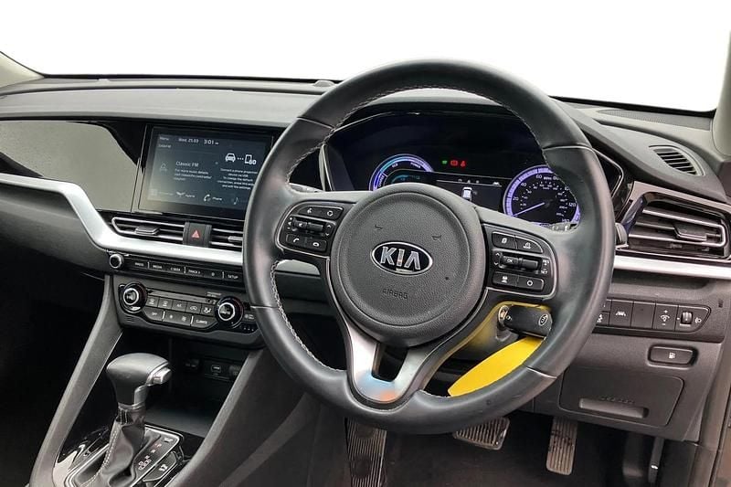 Used Kia Niro 141 HP (103 kW) 2019 Grey SUV