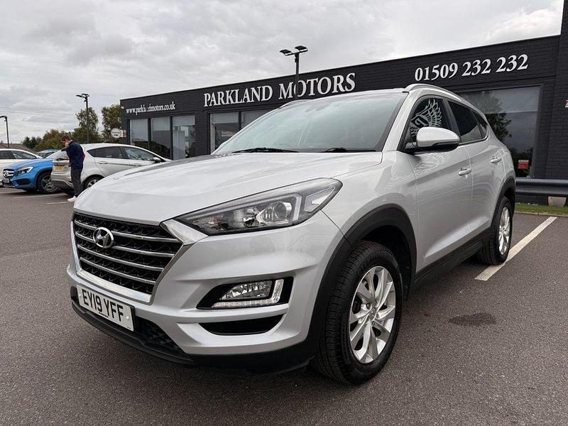 Used Hyundai Tucson SE 132 HP (97 kW) 2019 Silver SUV
