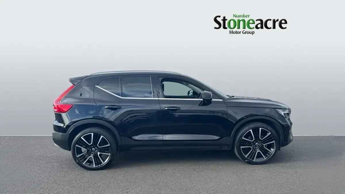 Usado Volvo XC40 Ultra 2025 Preto SUV