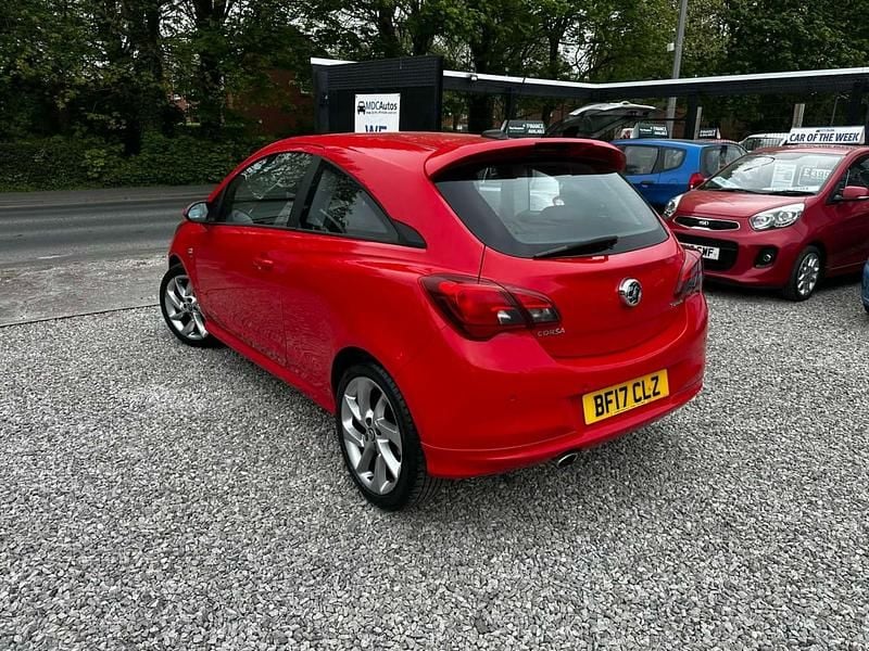 Second-hand Vauxhall Corsa SRi 100 CP (73 kW) 2017 Roșu Hatchback