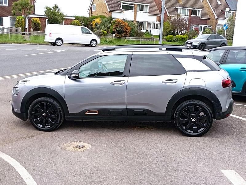 Used Citroën C4 Cactus Origins 108 HP (79 kW) 2020 Grey Hatchback