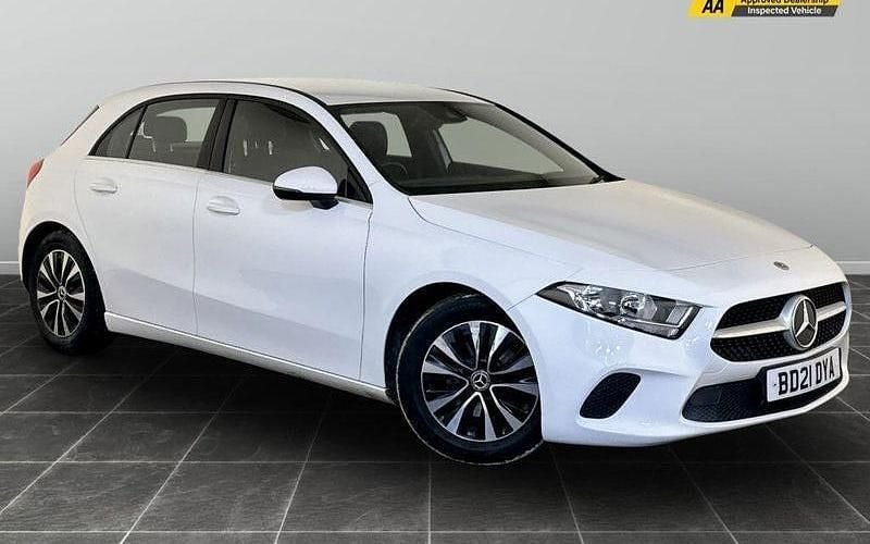 White Used 2021 Mercedes A180 SE Hatchback | £14,495 (Super price) - Image 1/2