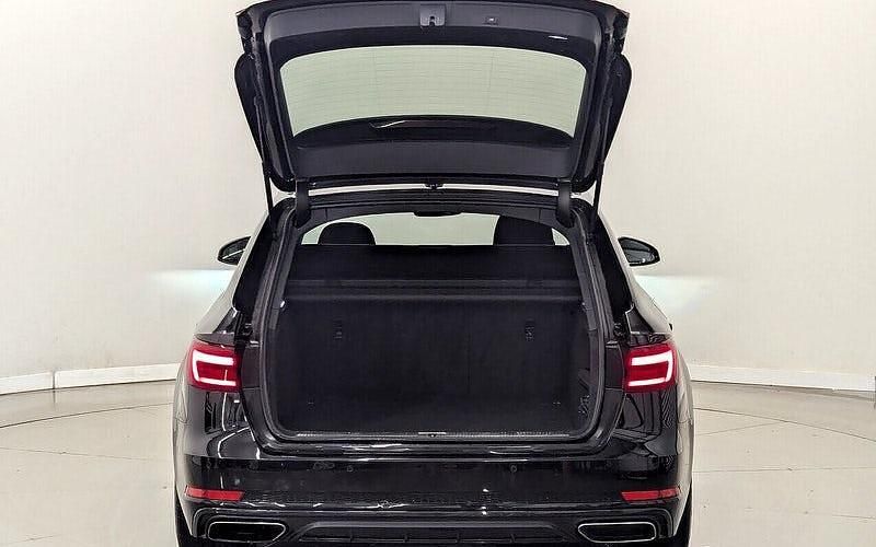 Used Audi A4 Black Edition 190 HP (139 kW) 2019 Black Estate