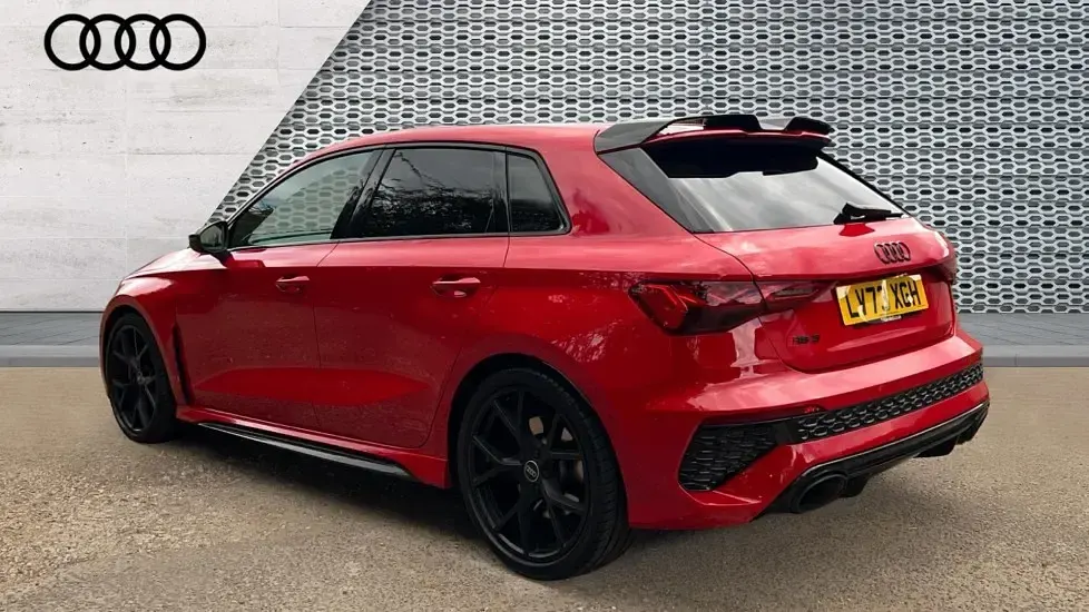 Used Audi RS3 Comfort 400 HP (294 kW) 2023 Red Sedan