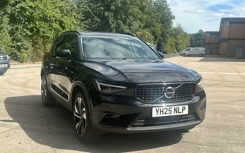 Used Volvo XC40 Ultra 163 HP (119 kW) 2027 SUV