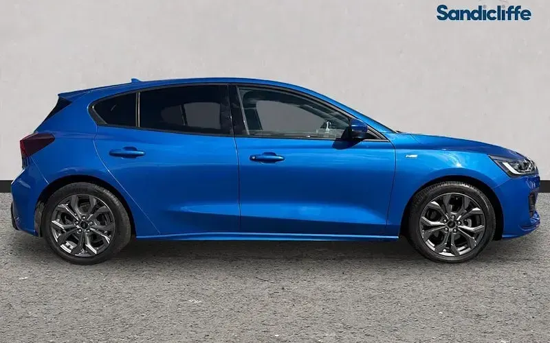 Used Ford Focus ST-Line 155 HP (114 kW) 2025 Hatchback