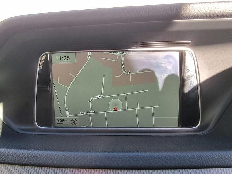Image 3/4
