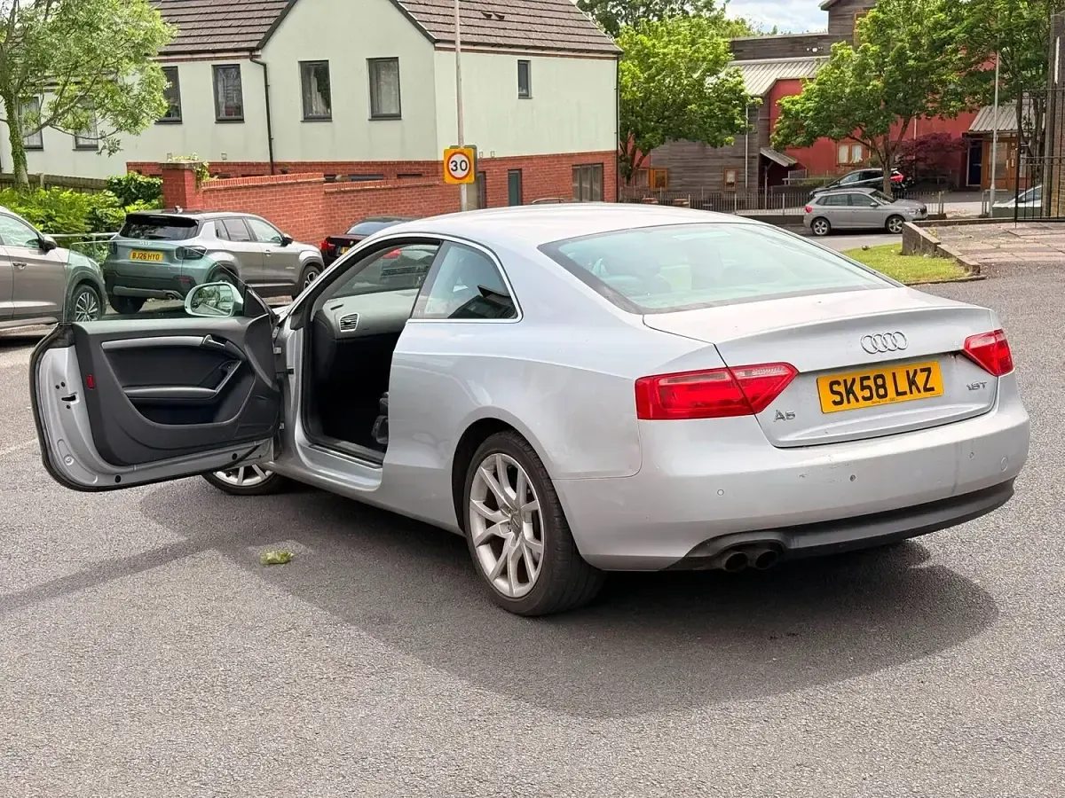 Used Audi A5 Sport 160 HP (117 kW) 2008 Silver Coupe