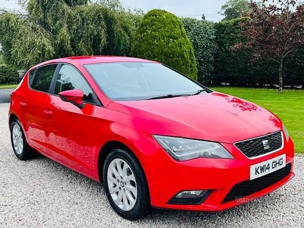 Red Used 2014 Seat Leon SE Hatchback | £5,750 (Fair price) - Image 1/4