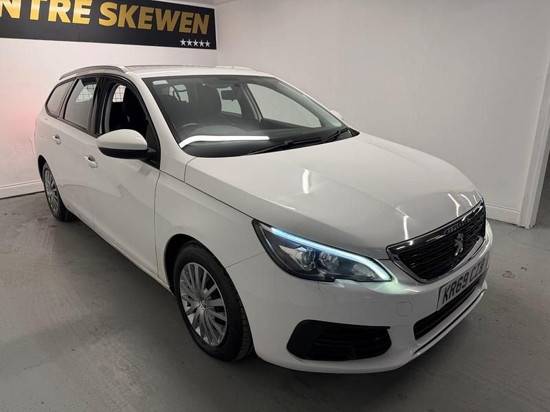 Used Peugeot 308 2020 White Estate