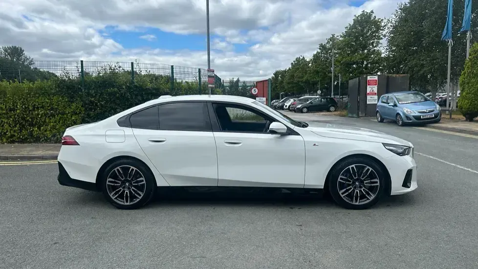 Used BMW i5 M Sport 246 kW (335 HP) 2024 White