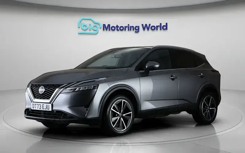 Used Nissan Qashqai Tekna 140 HP (102 kW) 2023 Grey SUV