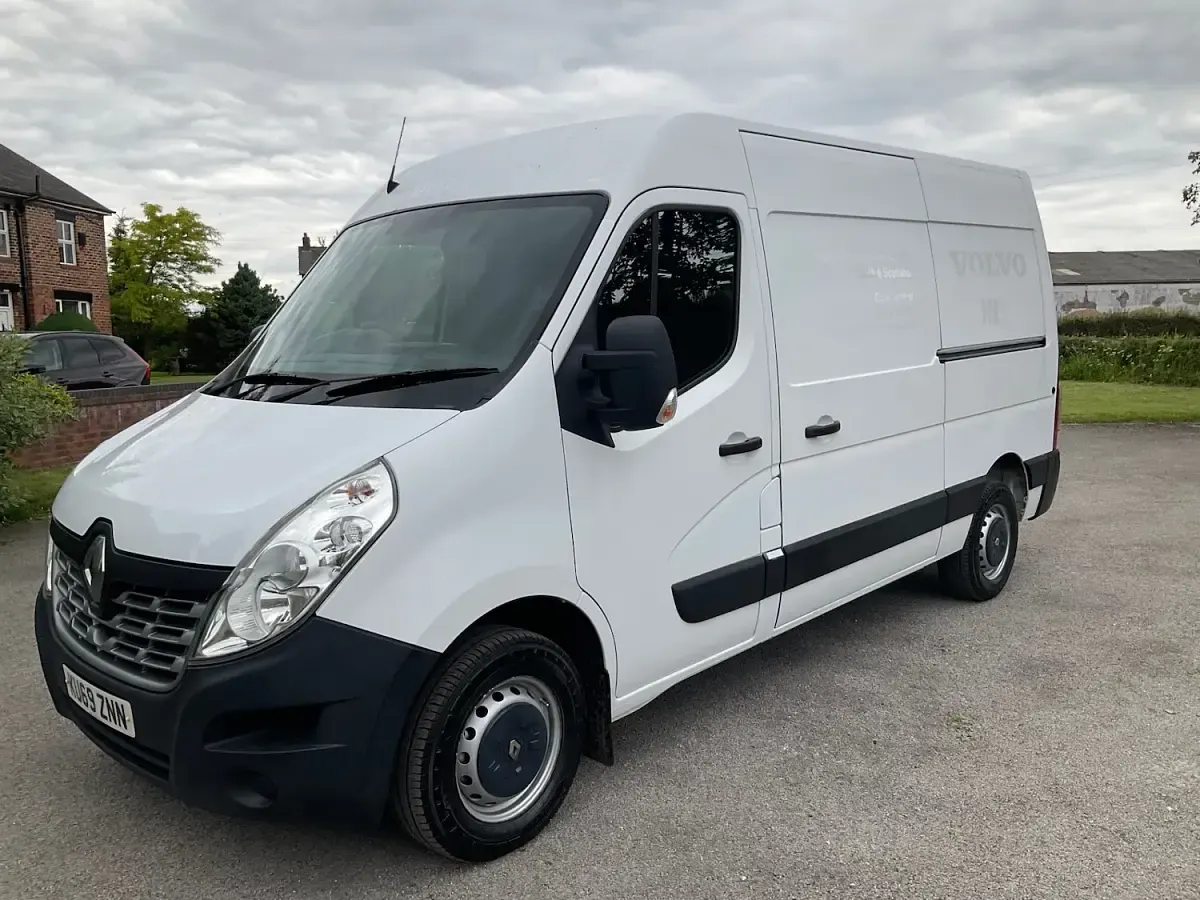 Used Renault Master Komfort 2019 White Van