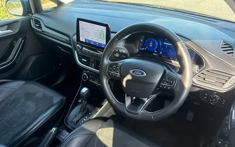 Used Ford Fiesta Titanium 125 HP (91 kW) 2022 Blue Hatchback