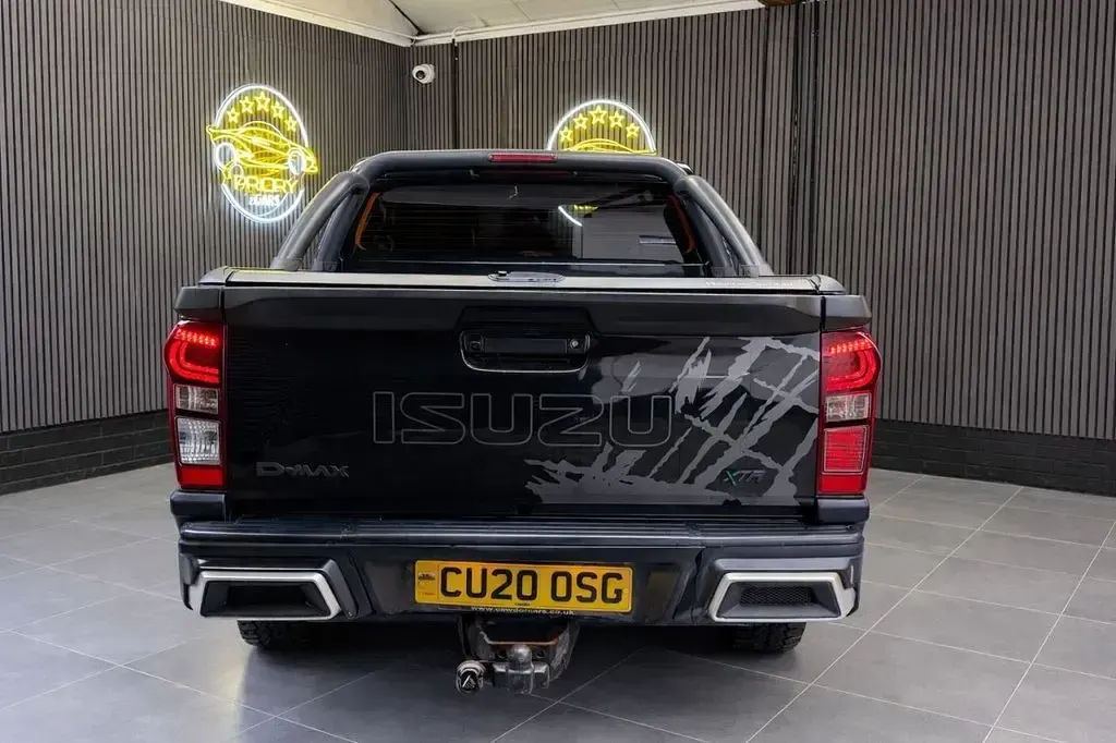 Used Isuzu D-Max 2020 Black Pickup