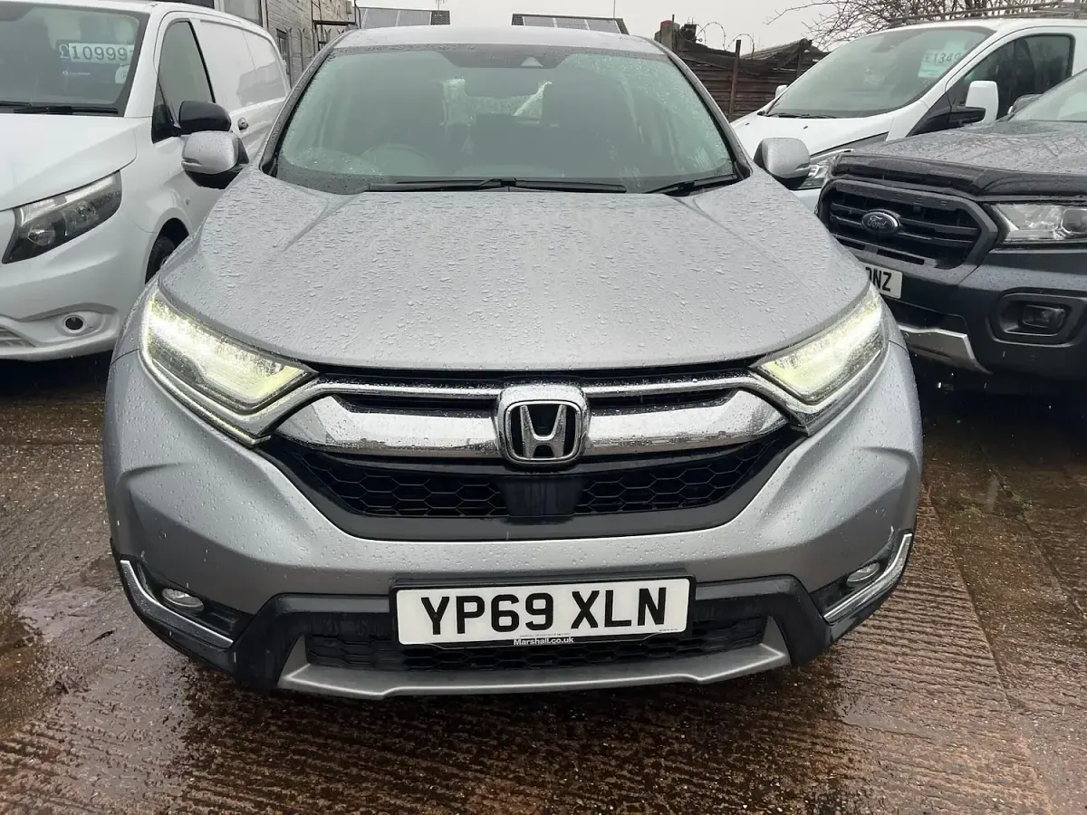 Used Honda CR-V SE 190 HP (139 kW) 2020 Silver SUV