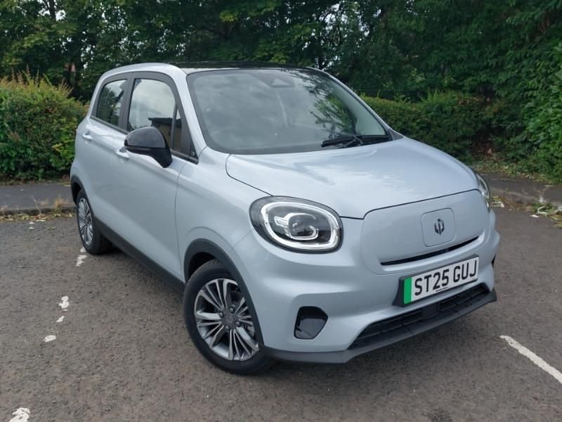 New Leapmotor T03 69 kW (95 HP) 2025 Pearl  starry silver Hatchback