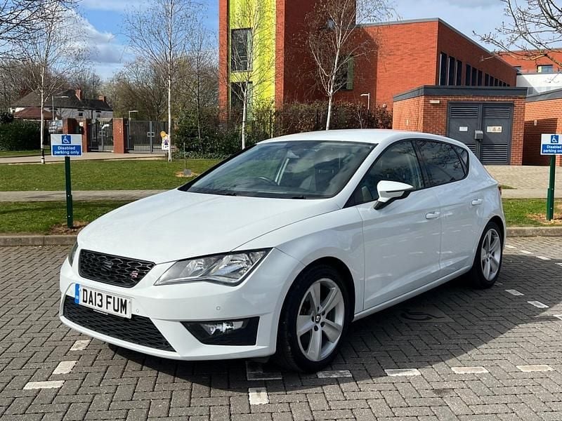 Used Seat Leon FR 180 HP (132 kW) 2013 White Hatchback