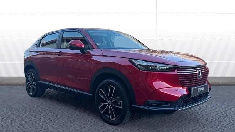 Used Honda HR-V Elegance 131 HP (96 kW) 2023 Red SUV