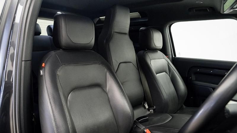 Used Land Rover Defender HSE Dynamic 2024 Grey SUV